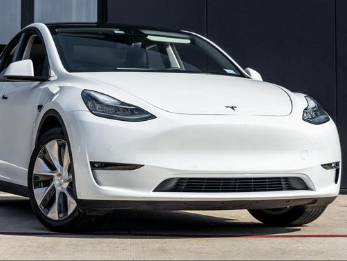 2021 Tesla Model Y Long Range Dual Motor All-Wheel Drive