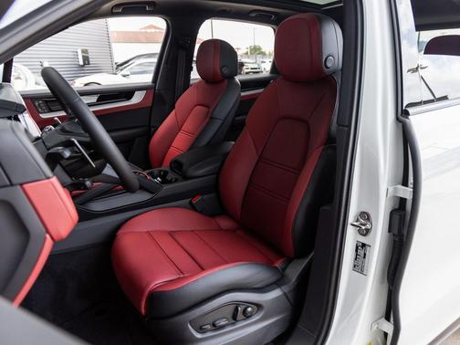 2025 Porsche Cayenne Cayenne