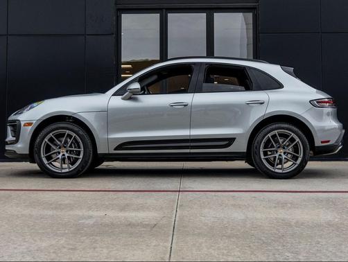 2025 Porsche Macan T