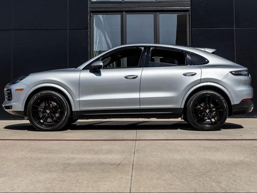 2021 Porsche Cayenne Cayenne