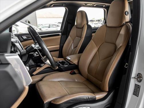 2017 Porsche Cayenne S