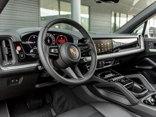 2025 Porsche Cayenne