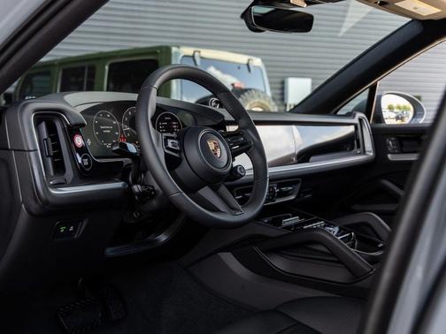 2025 Porsche Cayenne Cayenne
