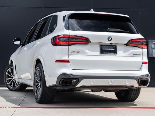 Alpine White 2021 BMW X5 xDrive40i
