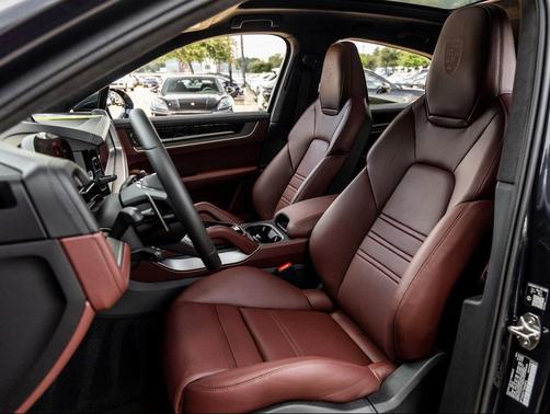 2026 Porsche Cayenne Turbo