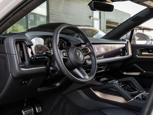 2026 Porsche Cayenne Turbo