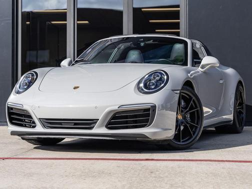 2019 Porsche 911 Targa 4