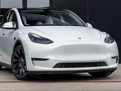 2022 Tesla Model Y Performance Dual Motor All-Wheel Drive