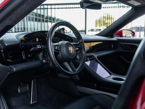 2023 Porsche Taycan GTS