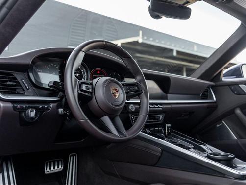 2024 Porsche 911 Turbo S