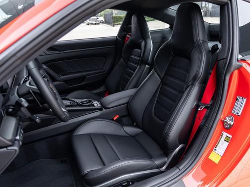 2026 Porsche 911 Carrera 4S