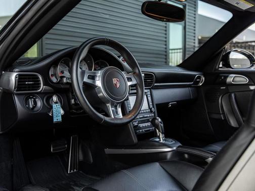2011 Porsche 911 Turbo