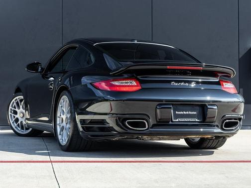 2011 Porsche 911 Turbo