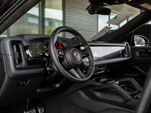 2026 Porsche Cayenne GTS