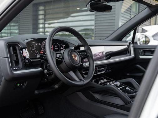 White 2025 Porsche Cayenne Cayenne