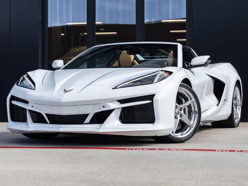 Arctic White 2025 Chevrolet Corvette E-Ray RWD Convertible 3LZ