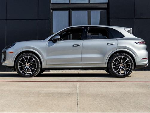 2026 Porsche Cayenne 