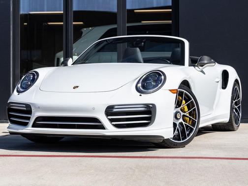 2017 Porsche 911 Turbo S