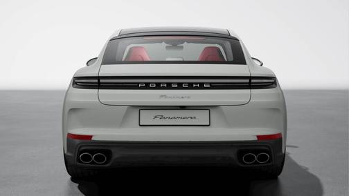 2026 Porsche Panamera 4