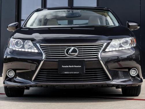 2015 Lexus ES 350 Crafted Line