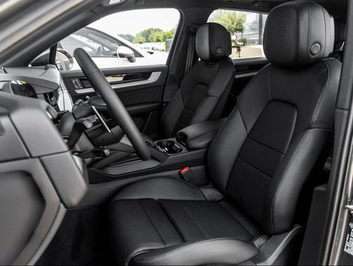 2025 Porsche Cayenne Cayenne