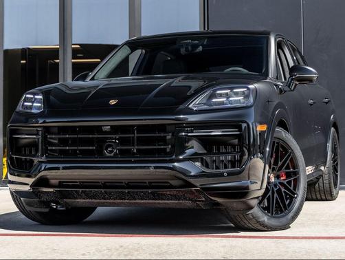 2026 Porsche Cayenne GTS