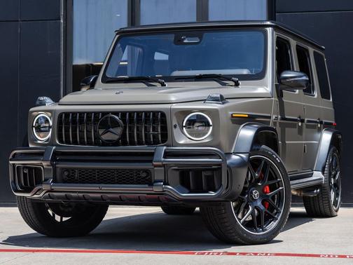 MANUFAKTUR Olive Metallic 2026 Mercedes-Benz AMG G 63 G 63 AMG