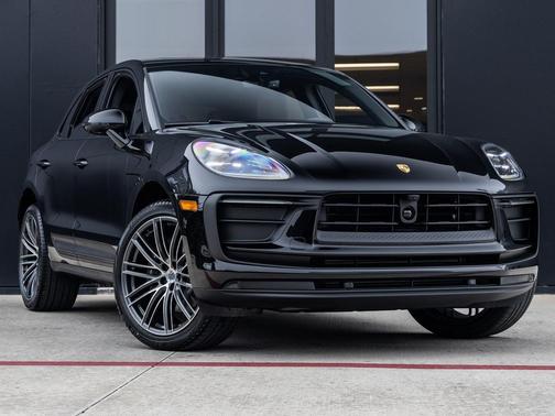 2026 Porsche Macan 