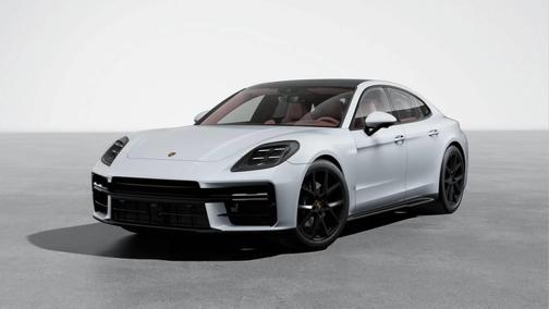 2026 Porsche Panamera 4
