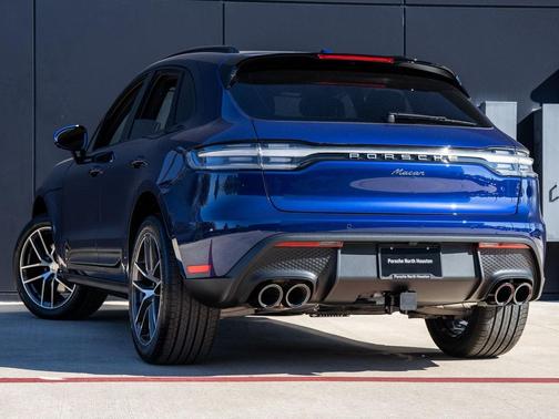 2026 Porsche Macan 