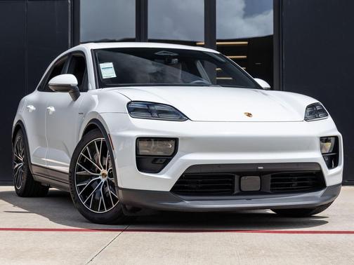 White 2025 Porsche Macan Macan Electric