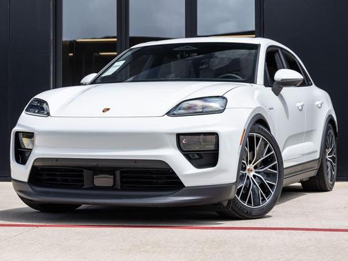 White 2025 Porsche Macan Macan Electric