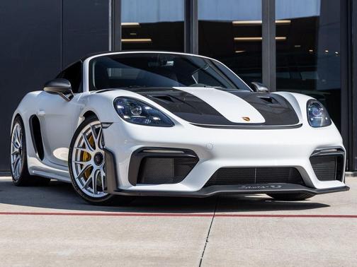 2025 Porsche 718 Spyder RS