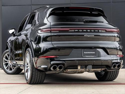2025 Porsche Cayenne