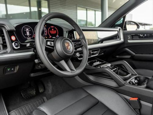 2025 Porsche Cayenne