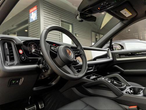 2026 Porsche Cayenne S