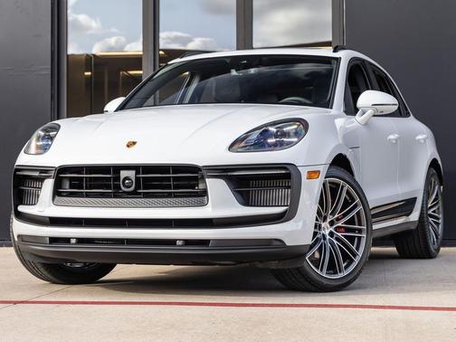 2026 Porsche Macan Macan