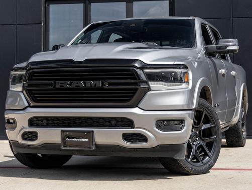 Billet Silver Metallic Clearcoat 2022 RAM 1500 Laramie