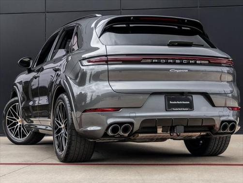 2025 Porsche Cayenne
