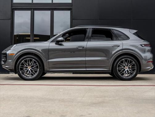 2025 Porsche Cayenne