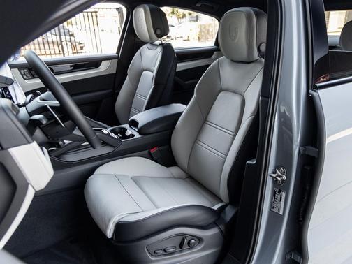 2026 Porsche Cayenne S