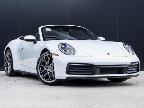 2022 Porsche 911 Carrera