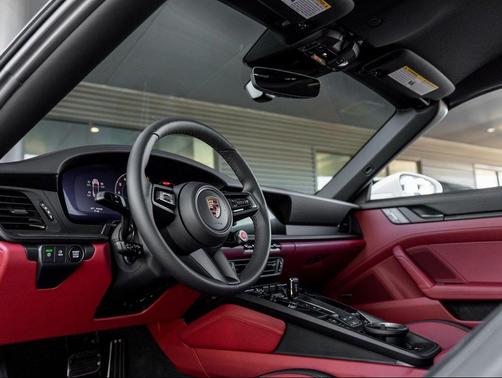 2026 Porsche 911 Carrera S