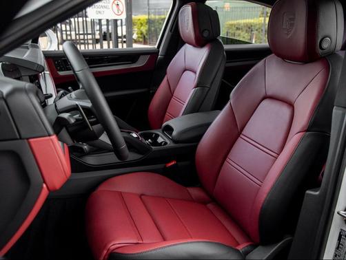 2026 Porsche Cayenne Cayenne E-Hybrid