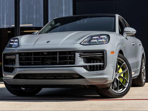 2025 Porsche Cayenne Turbo