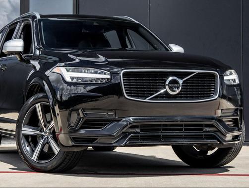 2017 Volvo XC90 Hybrid T8 R-Design