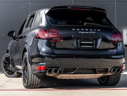 2014 Porsche Cayenne GTS