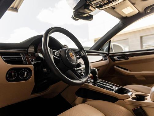 White 2022 Porsche Macan Macan GTS