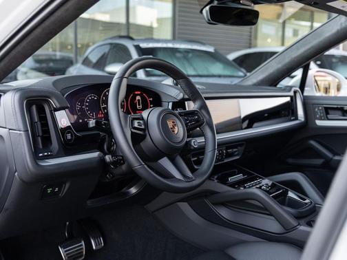 2026 Porsche Cayenne S