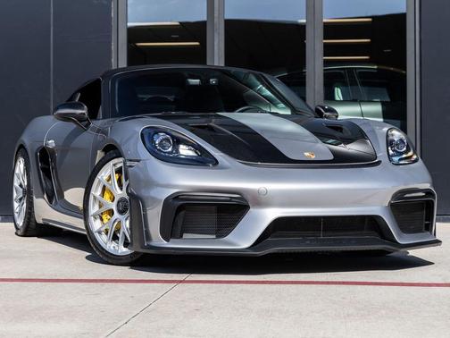 2025 Porsche 718 Spyder RS